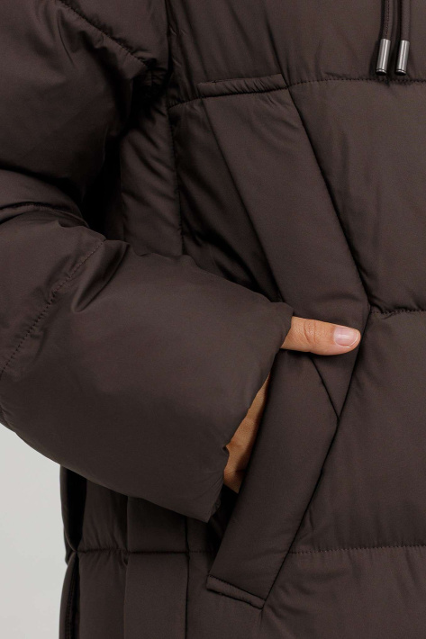 Пуховик жіночий шоколадний фото 2 Пуховик великих розмірів 125-30