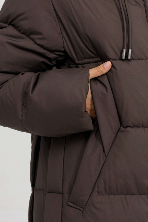 Пуховик жіночий шоколадний фото 1 Пуховик великих розмірів 125-31