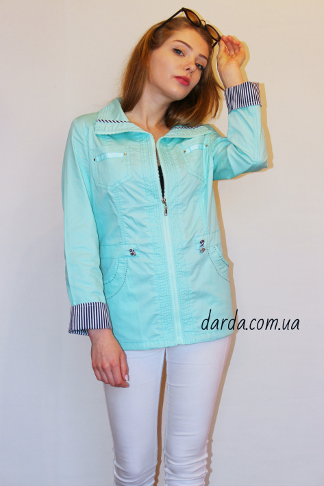 Ветровки женские голубого цвета Ветровки женские голубые