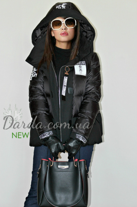 Фирменная куртка зимняя на пуху YD-AI-1012 в расстегнутом виде Фирменная куртка зимняя на пуху YD-AI-1012 фот 1