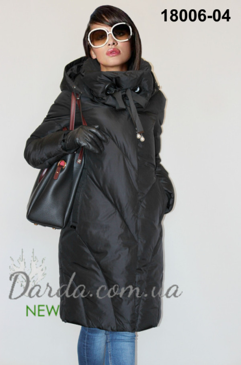 Пуховик c высоким воротником капюшоном Tongoi 18006 вид сбоку Пуховик c высоким воротником капюшоном Tongoi 18006 фото 4