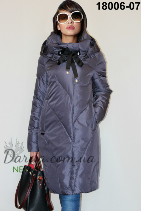 Пуховик c высоким воротником капюшоном Tongoi 18006 серого цвета Пуховик c высоким воротником капюшоном Tongoi 18006 фото 2