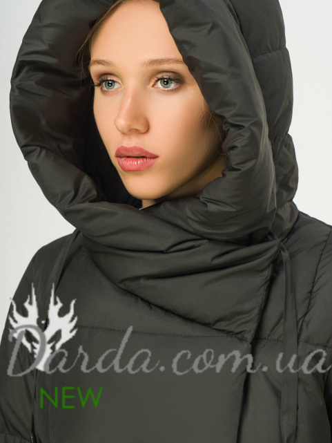 Длинный зимний пуховик пальто Lora Duvetti вид с капюшоном Длинный зимний пуховик пальто Lora Duvetti 503 фото