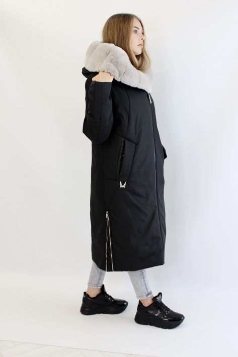 Пальто с мехом кролика черное с разрезами  Пальто с мехом кролика 566-2