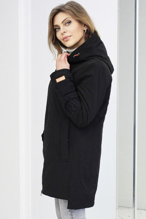 Парка весенняя на девушке сбоку 7117-04 Парка весенняя женская 7117