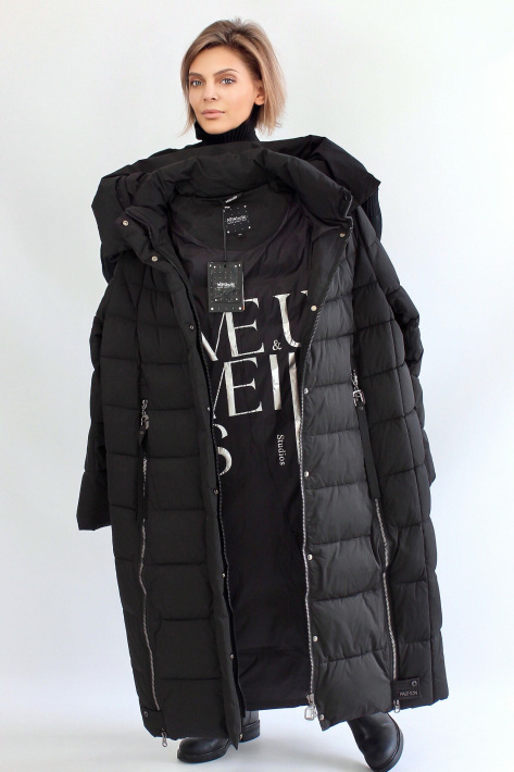 Пуховик женский черный с серебряными надписями бренда Пуховик больших размеров 22865-04