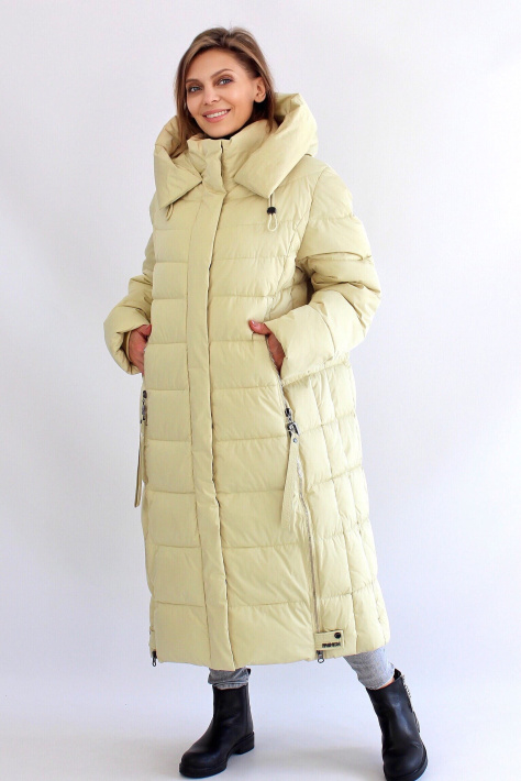 Пуховик женский цвета светлой ванили Пуховик больших размеров 22865-068