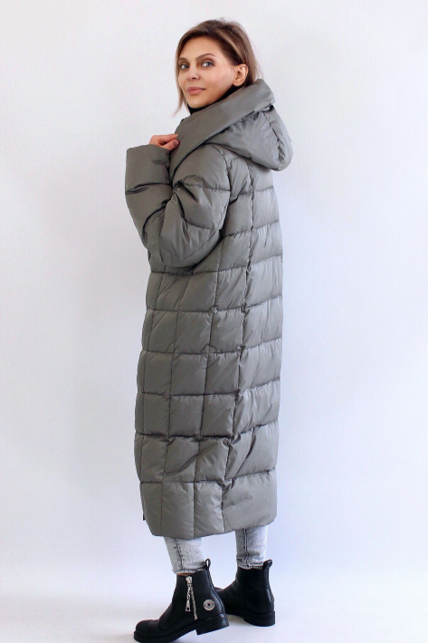 Пуховик женский оливковый сзади Пуховик больших размеров 22865-125