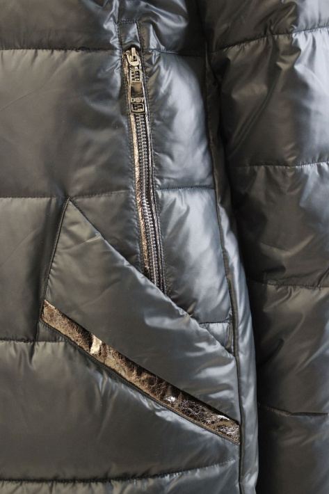 Пуховик Plus Size 599 на фото карманы Пуховик Plus Size 599-0033-3