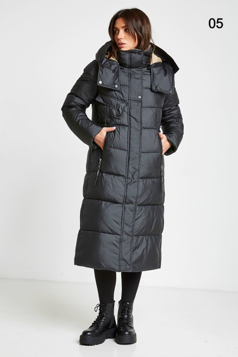 Пуховик сливового кольору Пуховик Fodarlloy 23519-051