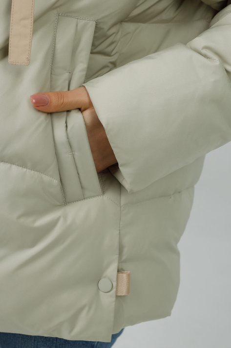 Куртка-зефірка фісташкова в деталях Куртка-зефірка 718-08-6