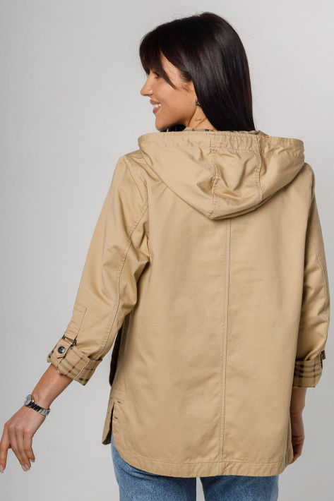 Куртка Burberry с капюшоном Куртка Burberry 790-2