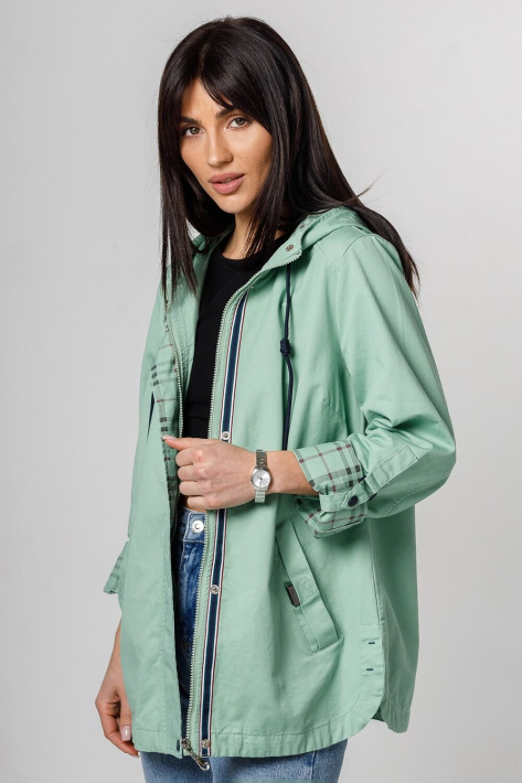 Куртка Burberry оливка сбоку Куртка Burberry оливка 790-8