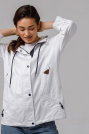 Ветровка Cotton белая на девушке Ветровка Cotton белая 885-1