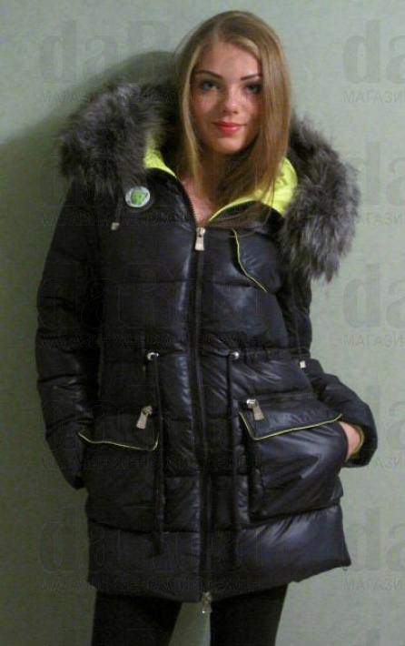 Куртка-парка зимняя женская с карманами